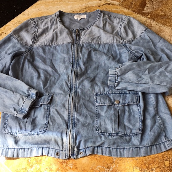 Lou & Grey Zipper-front Casual 2-tone denim jacket - Picture 3 of 8